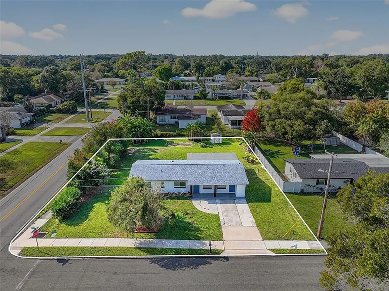 3034 Touraine Ave — Photo 69