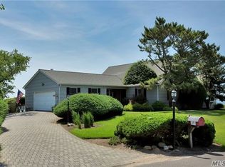 171 The Helm, East Islip, NY 11730