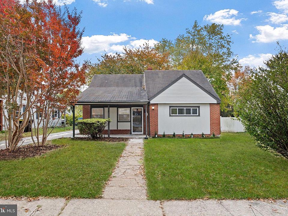 1st image of 214 Oxford Cir
