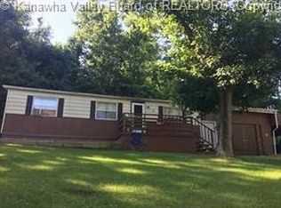 109 Hillcrest Dr, Ripley, WV 25271