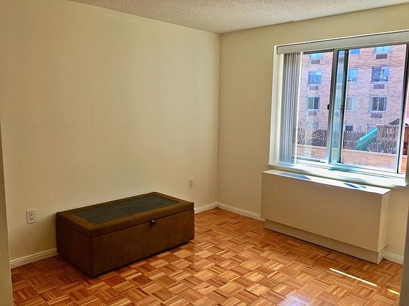 5th image of 68 Bradhurst Ave APT 4V