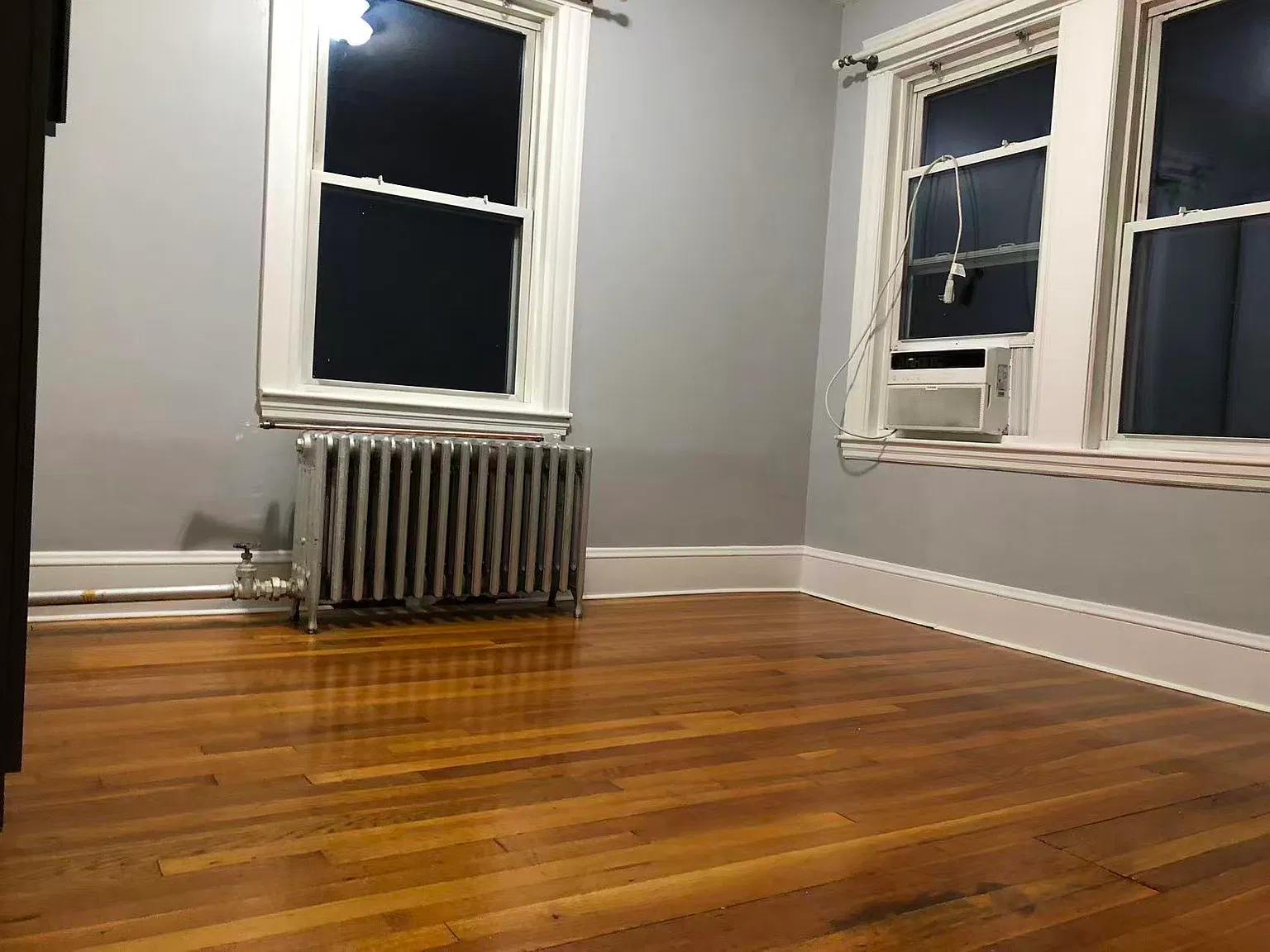 2 bed, 750 sqft, $2,200 — Photo 3