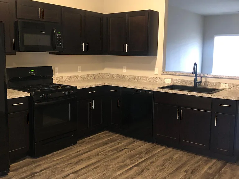 1817 Land Run Dr — Photo 6
