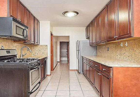 2nd image of 2417 Ditmars Blvd #2