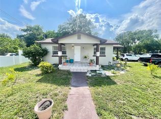 9612 N 21st St, Tampa, FL 33612