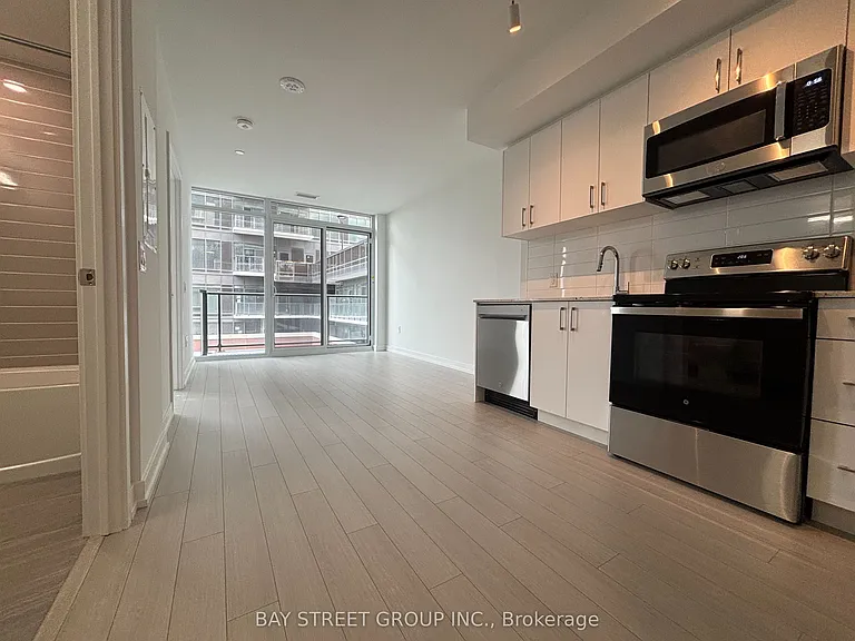 4010 Eglinton Ave W #605 — Photo 7