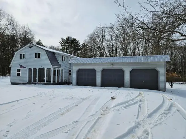 915 Preacher Hill Rd, Tidioute, PA 16351