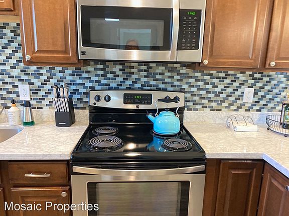 4th image of 27250 N 64th St Unit 3