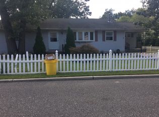 1610 Lake Ave, Clementon, NJ 08021