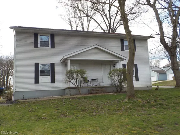 944 Tallmadge Rd, Cuyahoga Falls, OH 44221