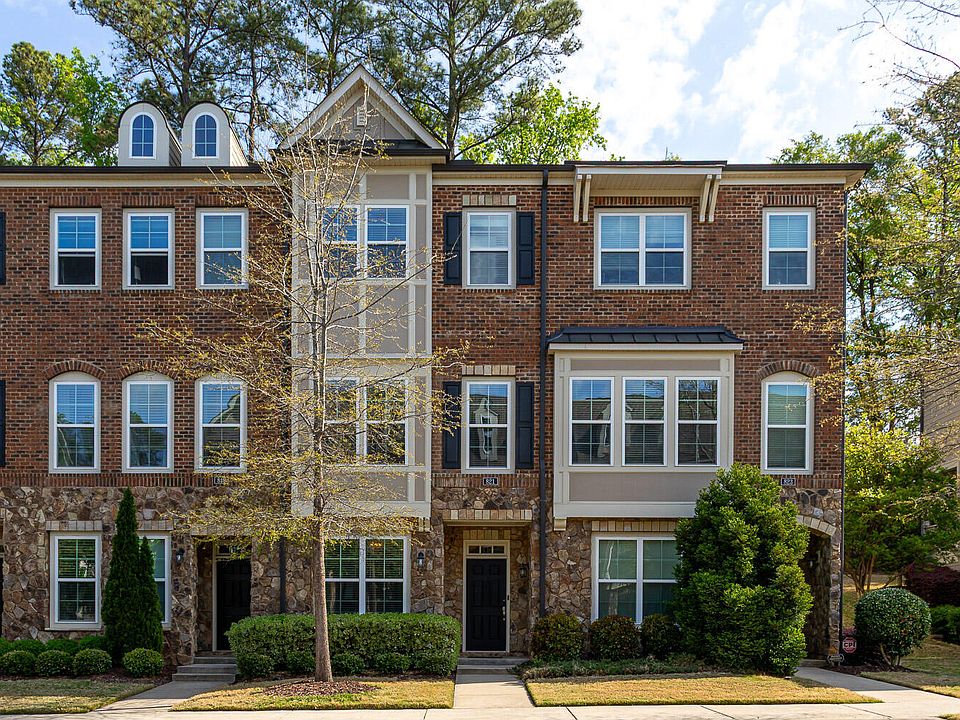 1st image of 821 Bankston Woods Way