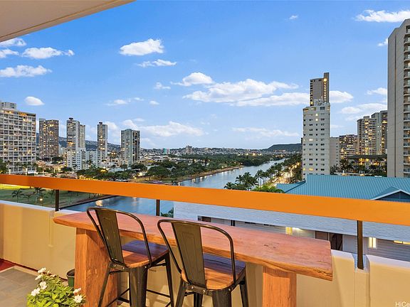 3rd image of 2029 Ala Wai Blvd #Penthouse 2