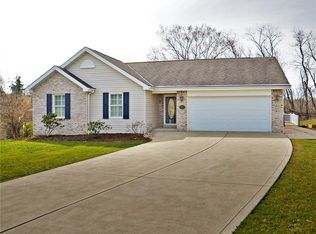 140 Lee Ann Ct, Pittsburgh, PA