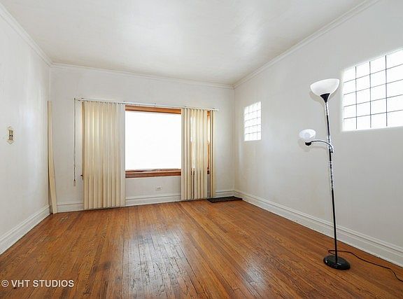 2nd image of 5325 N Luna Ave