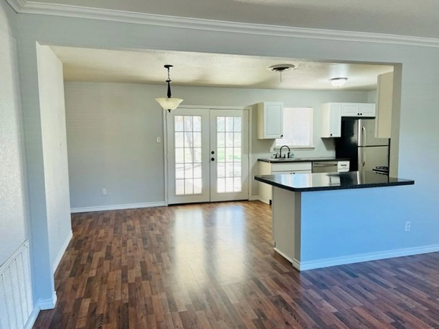 308 Case St. — Photo 2