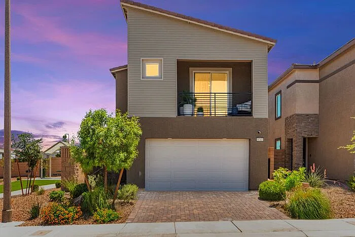 9743 Mojave Mountain St