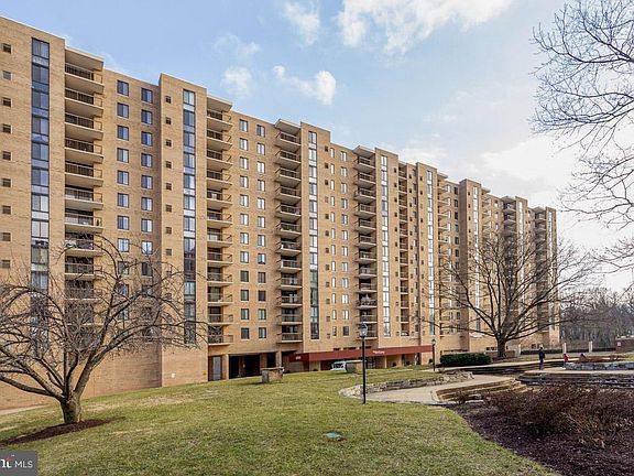 2nd image of 4500 S Four Mile Run Dr APT 234