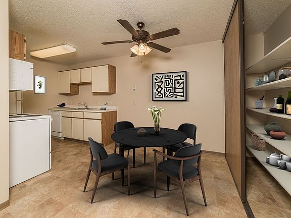 4th image of 807 N Cleveland Ave #206