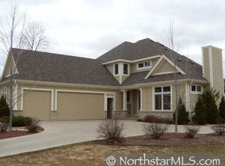 992 Fox Knoll Dr SW, Rochester, MN 55902