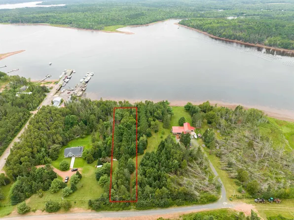 Sencabaugh Ln, Saint Andrew's Parish, PE C0A 1R0