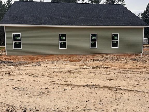 2nd image of 131 Merle Road