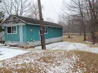 57 Elm St, Nassau, NY 12123