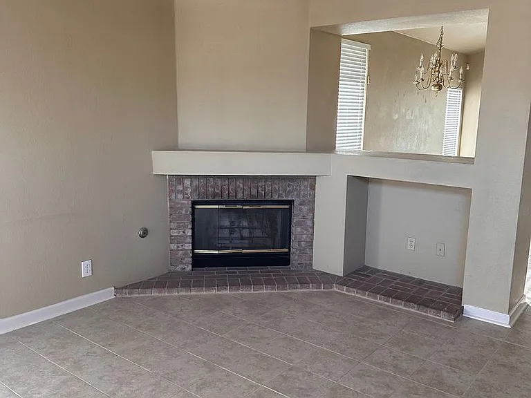 1163 E Springer Dr — Photo 5