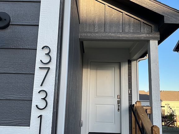 5th image of 3731 SW Knoxville Ct