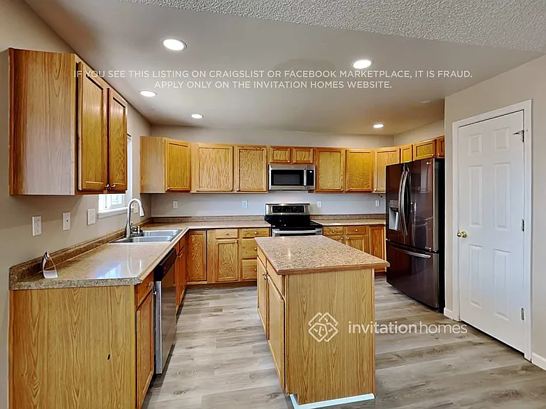7395 Middle Bay Way — Photo 9