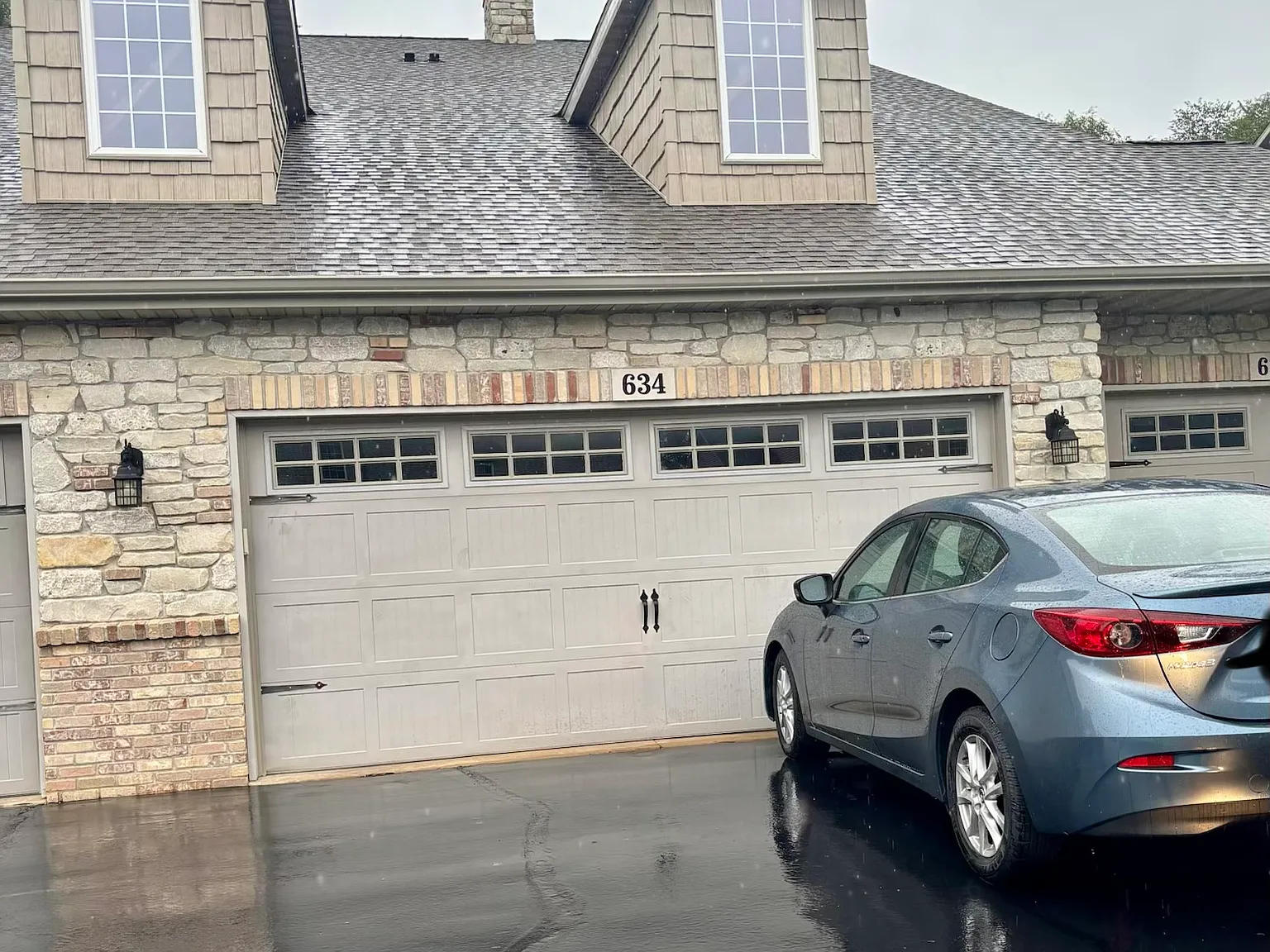 2 bed, 1300 sqft, $1,900 — Photo 1