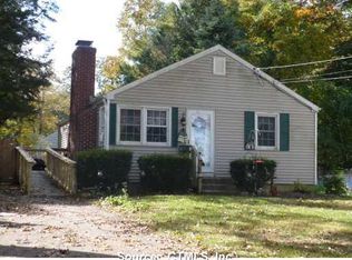 228 Deepwood Dr, Amston, CT 06231