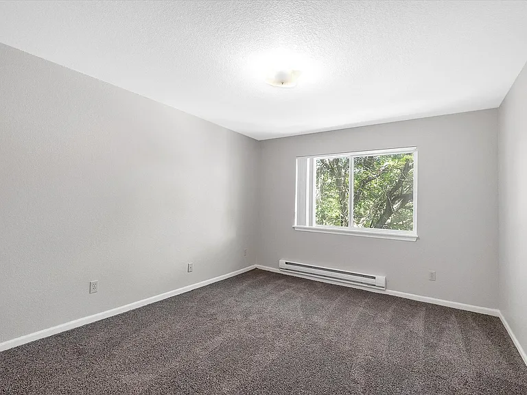 515 & 516 Maple St — Photo 13