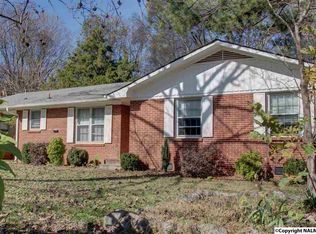 4606 Rutledge Dr NW, Huntsville, AL 35816