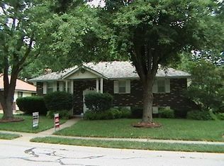 602 NE 2nd St, Blue Springs, MO 64014