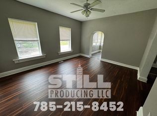 602 SW 7th St #3, Topeka, KS 66603