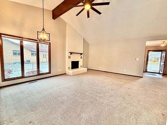 2nd image of 117 Juniper Dr