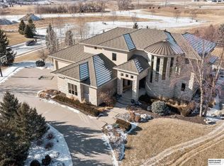 19510 Camden Ave, Elkhorn, NE 68022