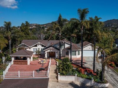 1141 Beverly Dr, Vista, CA, 92084