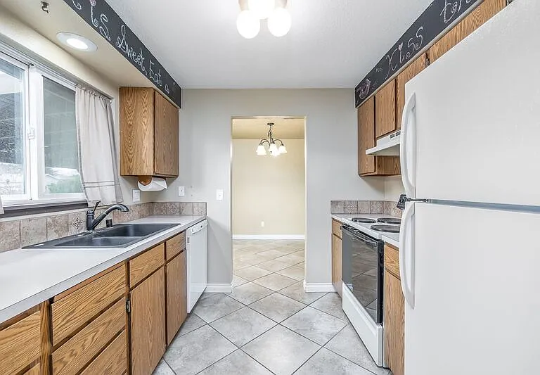 6717 W 1st Ave — Photo 5