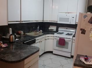 2452 E 27th St, Brooklyn, NY 11235