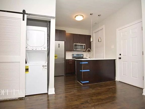 2nd image of 3029 W 21st Pl #2N