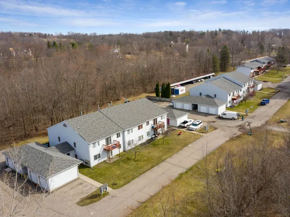 Creekside at Fenton Heights