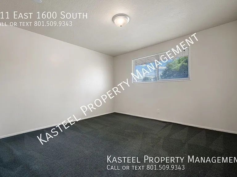 311 E 1600 S — Photo 12