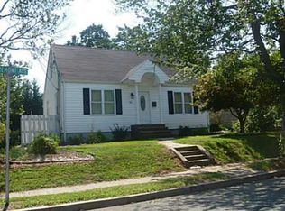 50 Cleremont Ave, North Brunswick, NJ 08902