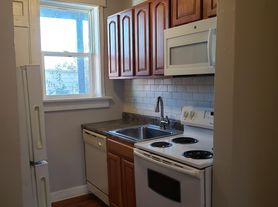 4206 Hereford St, Saint Louis, MO