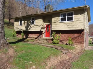 66 Harmony Ln, Foster, WV 25081