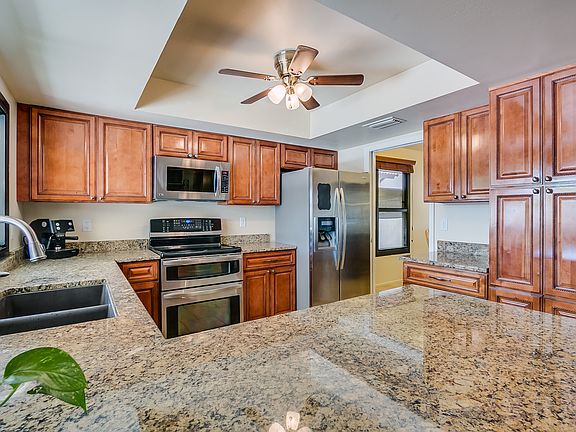 2nd image of 1446 N El Camino Dr