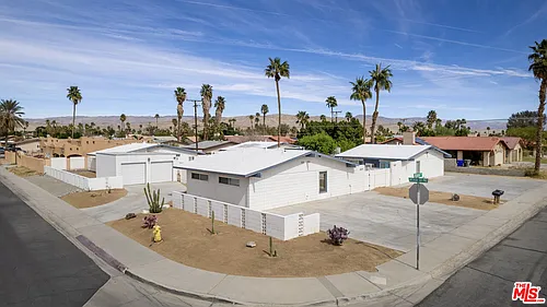 68080 Risueno Rd Photo 1