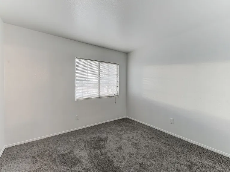 4548 Grand Rock Dr — Photo 3