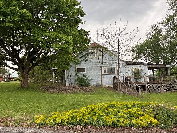 5th image of 105 Lentz Rd